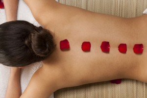 dozen-red-roses-massage