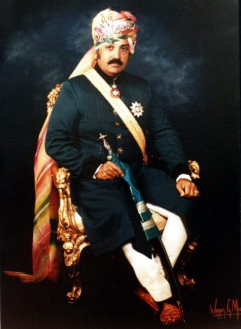 H.H. Maharaja Gaj Singh Ji II (4)